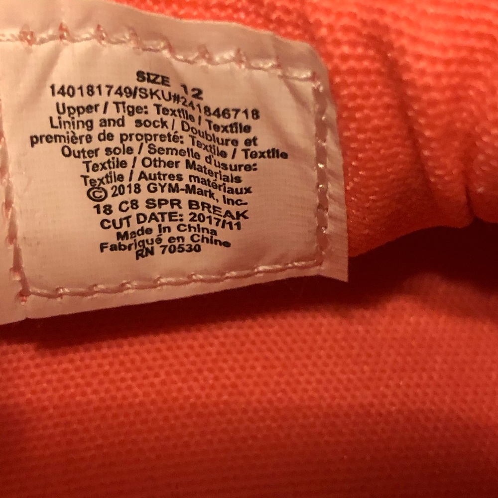 4/$10 NWOT Little Girls Rainbow Canvas Sneakers,MR - Picture 6 of 7